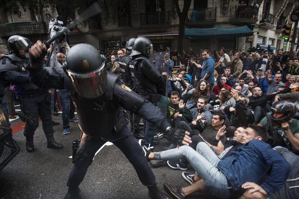 Policía durante el 1-O