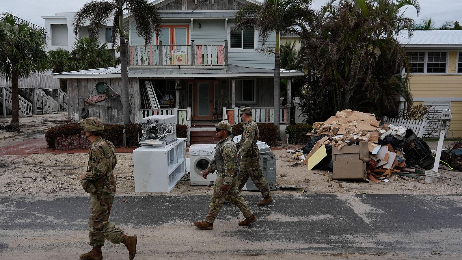 Militares en Florida por la tormenta