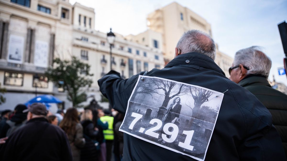 Protesta por las muertes en las residencias de Madrid