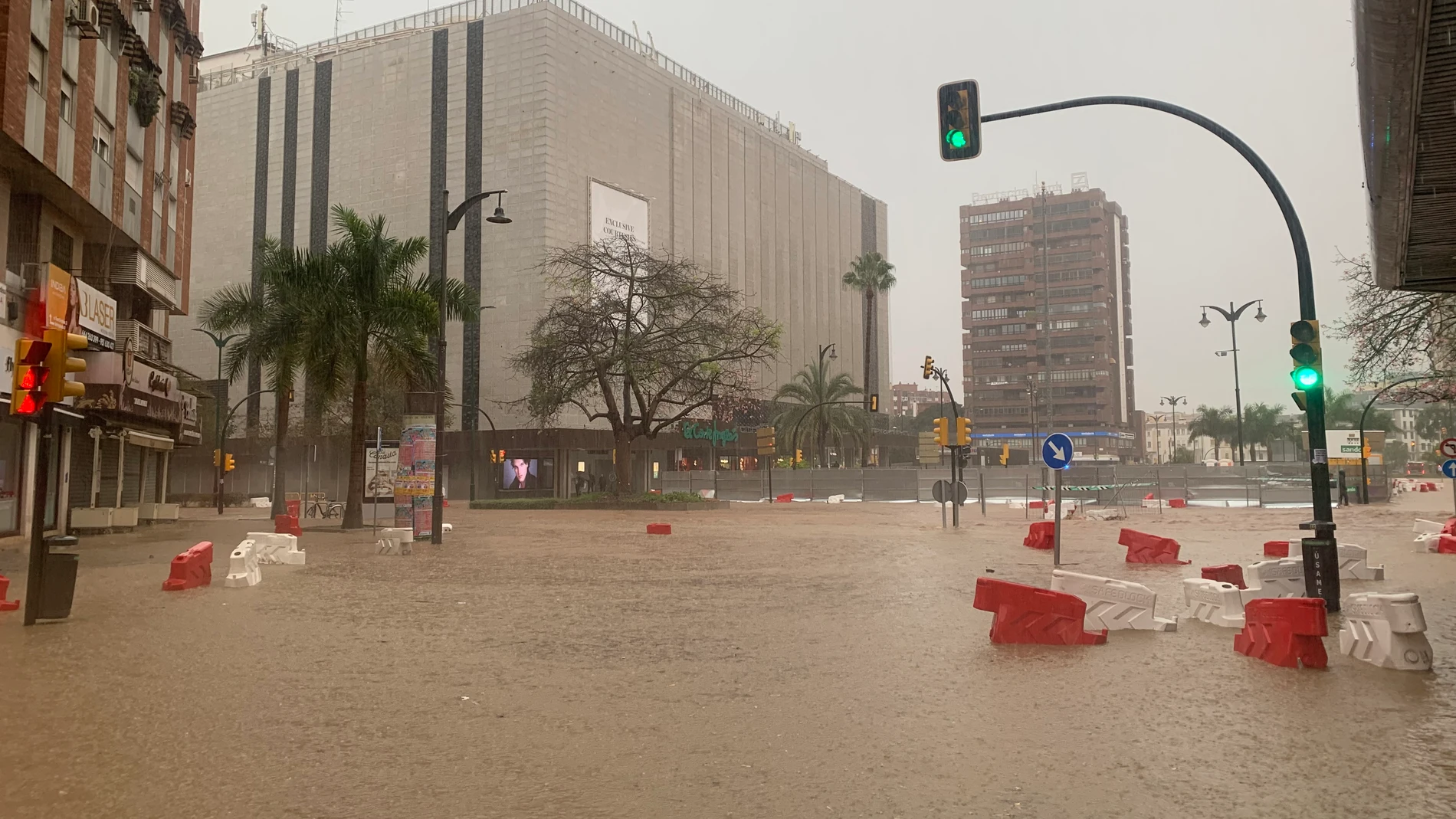 Calle de Málaga inundada